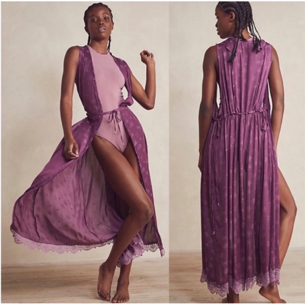 Mauve Lace-Trim Coverup Duster
Intimately Free People butterfly flower print